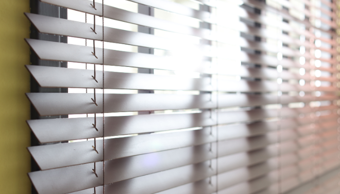 Blind Cleaning Roanoke for Dust Free Homes